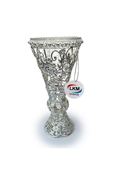 OEM Metal Vase with Floral Ornaments, 13x29 cm