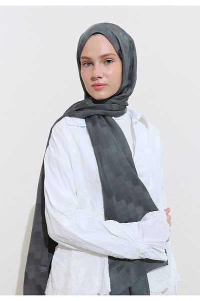 Freshscarfs Nori Silky Jacquard Shawl Smoked