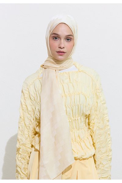 Freshscarfs Nori Silky Jacquard Shawl Ivory