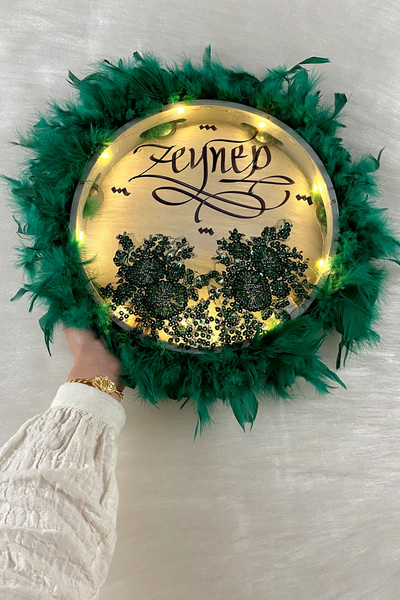 ZEYMERADE Yeşil Ledli Şeffaf Kaligrafi Gelin Tefi 30cm Vip Güpürlü Ve Tüylü D...
