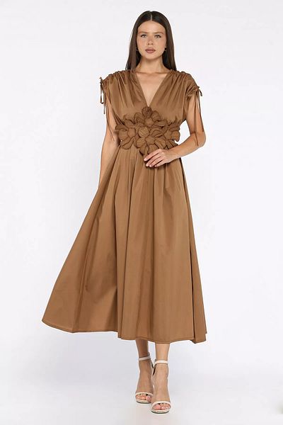 GÜLSELİ Φόρεμα Camel Daisy με απλικέ διπλό στήθος
