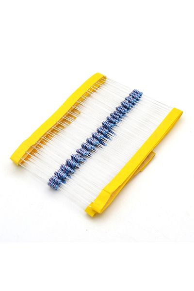 OEM Set 10 Rezistori 220 Ohm – rezistențe pentru proiecte electronice DIY
