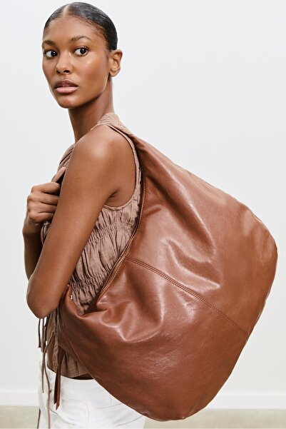 Stradivarius Half-moon shoulder bag