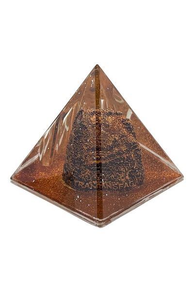 OEM Plastic pyramid with water and glitter with Transfagarasan, 8x7 cm, gold