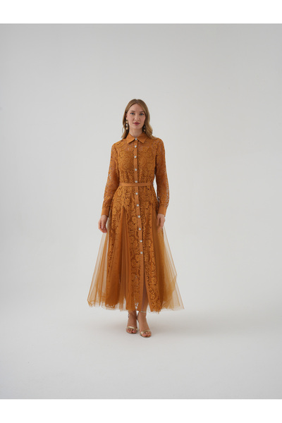 SERPİL Dantel ve Tül Detaylı Uzun Kollu Belden Kuşaklı Elbise