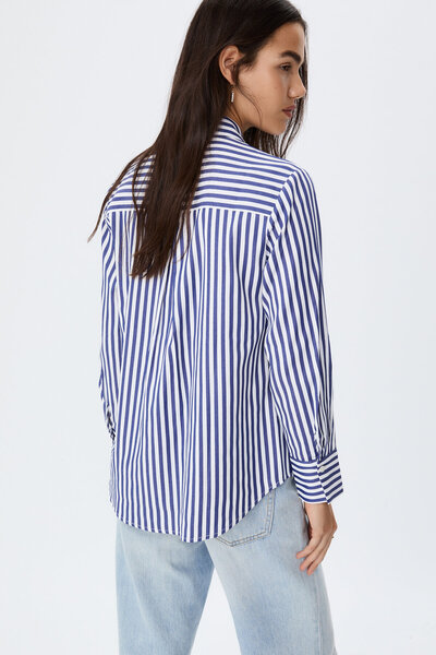 Stradivarius Çizgili poplin kumaşlı, cepli basic gömlek