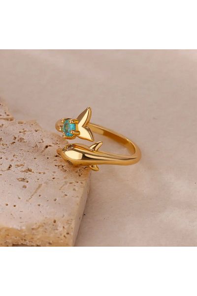 Eva Grace Anita gold dolphin ring made of stainless steel, adjustable