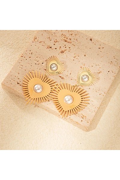 Eva Grace Jasmine gold-tone stainless steel heart-shaped earrings with pearls