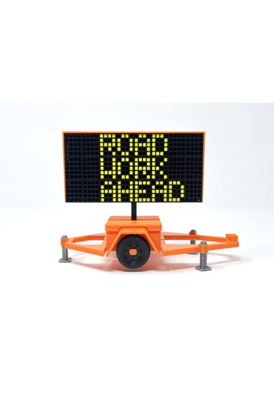 Phigo Trafik Mesaj Panosu Modeli – 1:20 Ölçekli Mini Uyarı Levhası | 3D Baskı