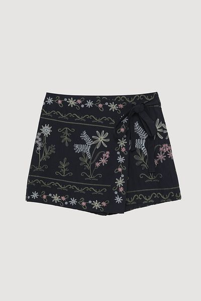 Quzu Fusta scurtă cu șireturi cu detaliu de broderie florală Albastru bleumarin