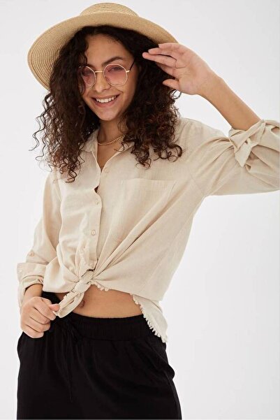 Fashion Friends Women's Shirt with Tassel Hem 25Y0390K1