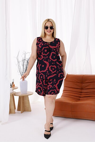 Siyezen Plus Size Patterned Shorts Suit