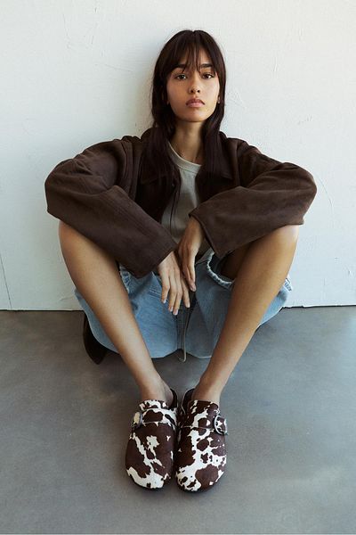 Pull & Bear قباقيب من جلد البقر