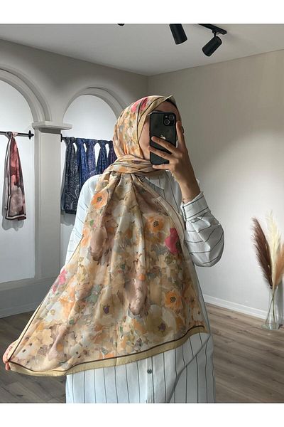 Merwiss Flower Pattern Soft Yellow Shawl