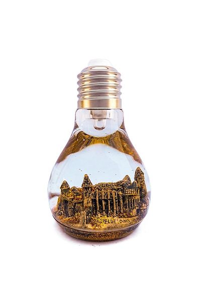 OEM Plastic decoration in bulb shape, with liquid and batteries, featuring Corvin Castle, golden, 6x10 c