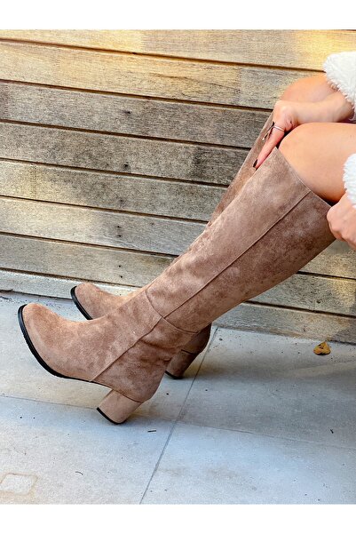 BERFONA حذاء فيليبي مينك سويدي بكعب 5 سم يصل إلى الركبة