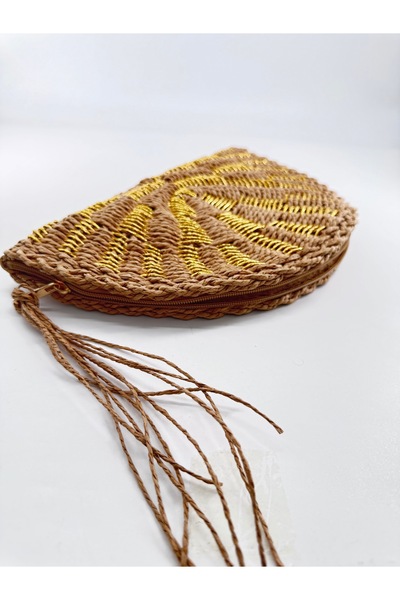 ZuTrenD Women's Straw Light Brown Midi Size Daily Portfolio Gold Detail Trending Hand Bag