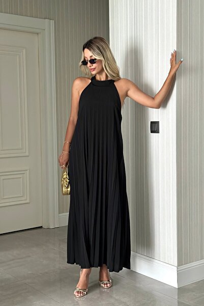 QUREKLİ Kadın Beyaz Pliseli Uzun Elbise