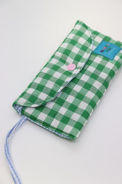 Mamma Mia Home Green Big Potti Glasses Bag Eyeglasses Case Phone Cover
