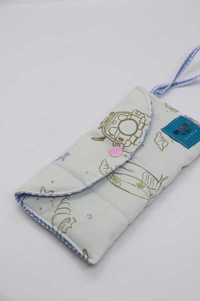 Mamma Mia Home Happy Hour 2 Glasses Bag Eyeglasses Case Phone Cover