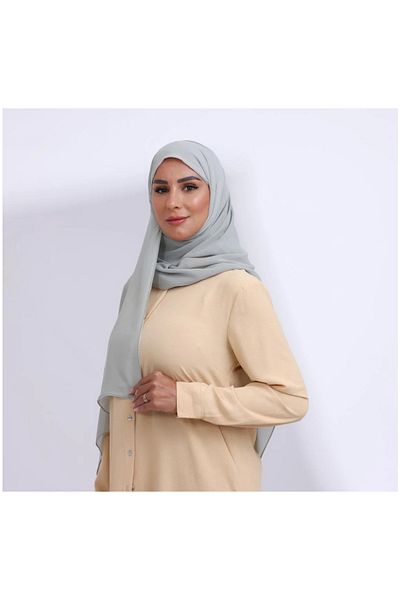 HIJAB VIP Light green chiffon veil, quarter lined at the front