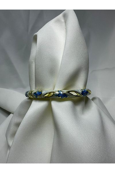 Mutenaura Enameled Handcuff Bracelet