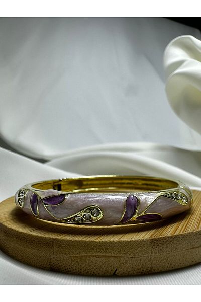Mutenaura Enameled Handcuff Bracelet