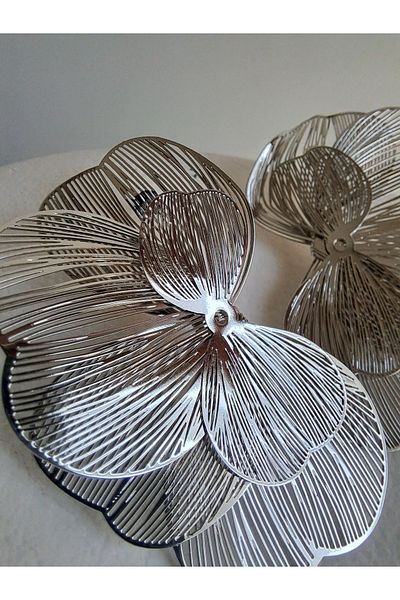 BHR AKSESUAR Silver Half Flower Earrings 5 cm