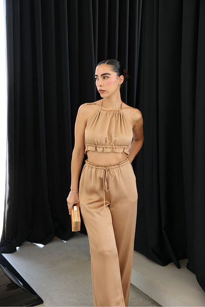 Özge Özgenç Σατέν μπουστάκι με λουράκι