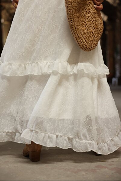 Özge Özgenç Etek Ucu Ve Yakası Fırfırlı Maxi Elbise