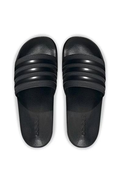 adidas شباشب أكوا للجنسين باللون الأسود