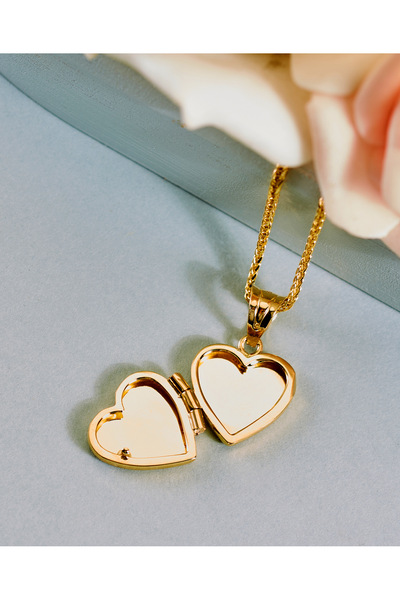 Nilvera Kuyumculuk 14 Ayar Kapaklı Resimli Madalyon Kalp Kolye Aydınlatmalı Şık Mücevher Kutusuyla Hediye