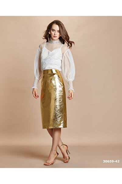 SERPİL Transparan Yaka ve Kol Detaylı Dantel Garnili Bluz – Romantik ve Zarif...