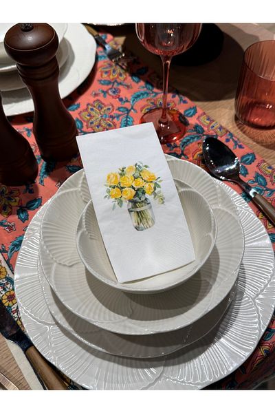 busrasdesign Glass Vase Yellow Roses Printed Presentation Napkin 16 Pcs