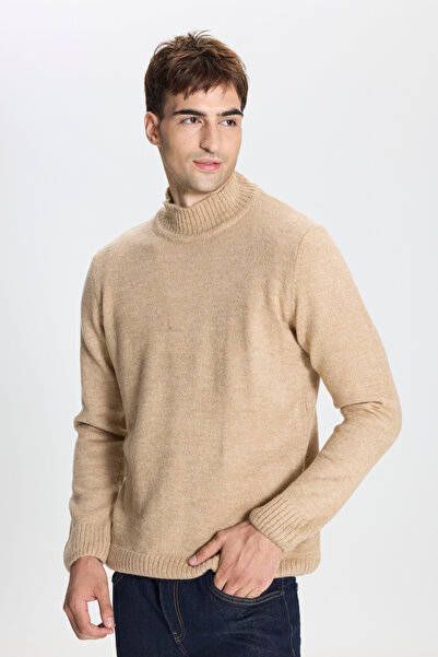 AC&Co / Altınyıldız Classics Men's Brown Standard Fit Regular Cut Half Turtleneck Ruffled Soft Textured Knitwear Sweater