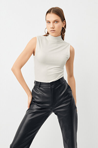 Bipantolon Women's Stone Sleeveless Blouse