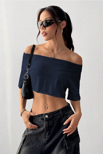 COOL TARZ Tricou crop oversize pentru damă, albastru bleumarin, cu decolteu barcă
