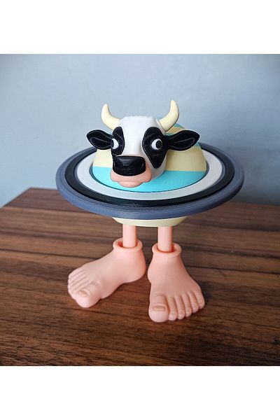 petadora La Vaca Saturno Saturnita Articulated Toy Italian Brainrot
