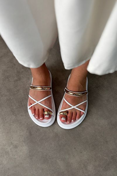 SHOEBELLAS Genja White Gold Buckle Ring Detailed Women's Slippers