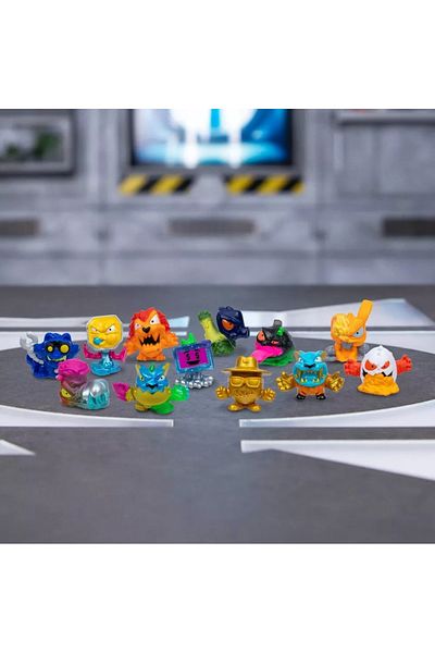 Moose Toys MRBEAST LAB SWARMS S2 MEGA LAB 12PK AST 3