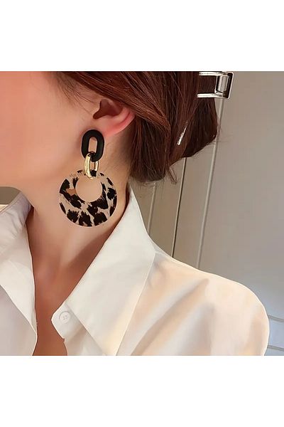 Atılgan Grp Stylish Leopard Print Hollow Out Circle Dangle Earrings