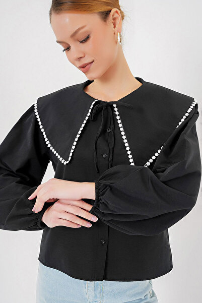 CoolLook Dantel Detaylı Bebe Yakalı Ucu Lastikli Uzun Balon Kollu Düğme Kapam...