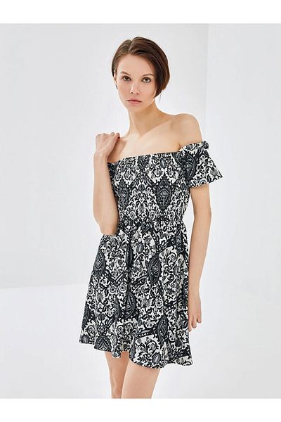 LC Waikiki Blais black boat neck patterned short sleeve women's dress