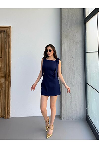 NEW STATION Rochie de umăr cu fundă New Station