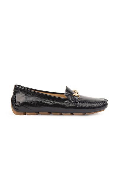 Pegia Loafer de damă din piele lacuită autentică cu cataramă 700909