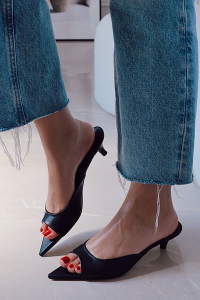 POLKA STORE Capsule Women's Pointed Toe Tape Detailed Kitten Heeled Slippers Sandals