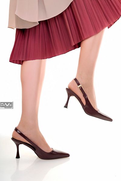 Demashoes Burgundy Patent Leather Pointed Toe Open Back Buckle Heel 7 cm Dir