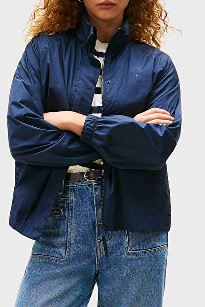 Tommy Hilfiger Logolu Su İtici Relaxed Fit Gizlenebilen Kapüşonlu Ceket CEKET...