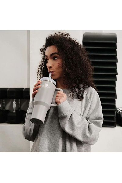 Stanley كوينشر H2.o فلوستيت ™   ترمس مع مصاصة 1.18 لتر زجاجة مياه مع مصاصة رمادي