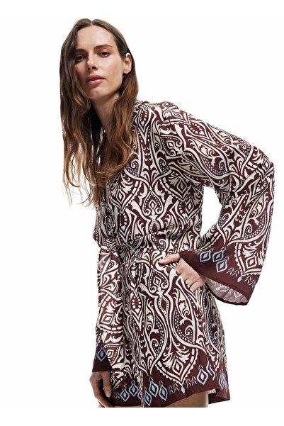 Koton x Melis Agazat Kahverengi Kadın Loose Fit Şort 5SAK40115EW